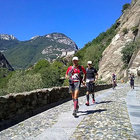 Oda ve Kahvaltı Al Castel 3*