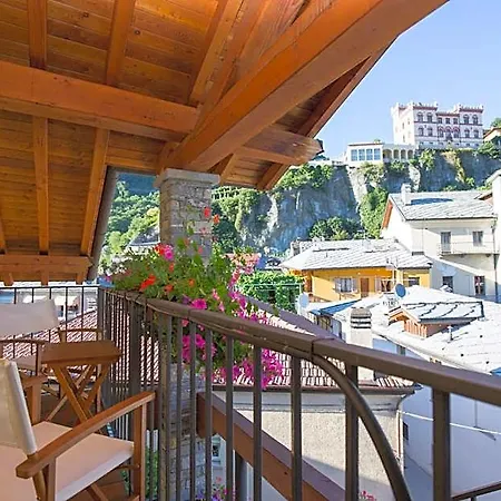 Al Castel Oda ve Kahvaltı Pont-Saint-Martin