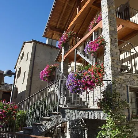 Oda ve Kahvaltı Al Castel Pont-Saint-Martin